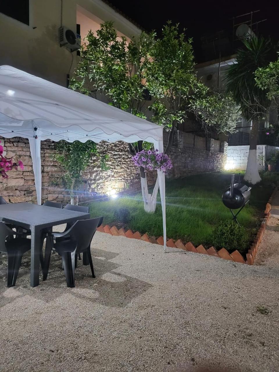 Vila Ademi Ksamil Bagian luar foto